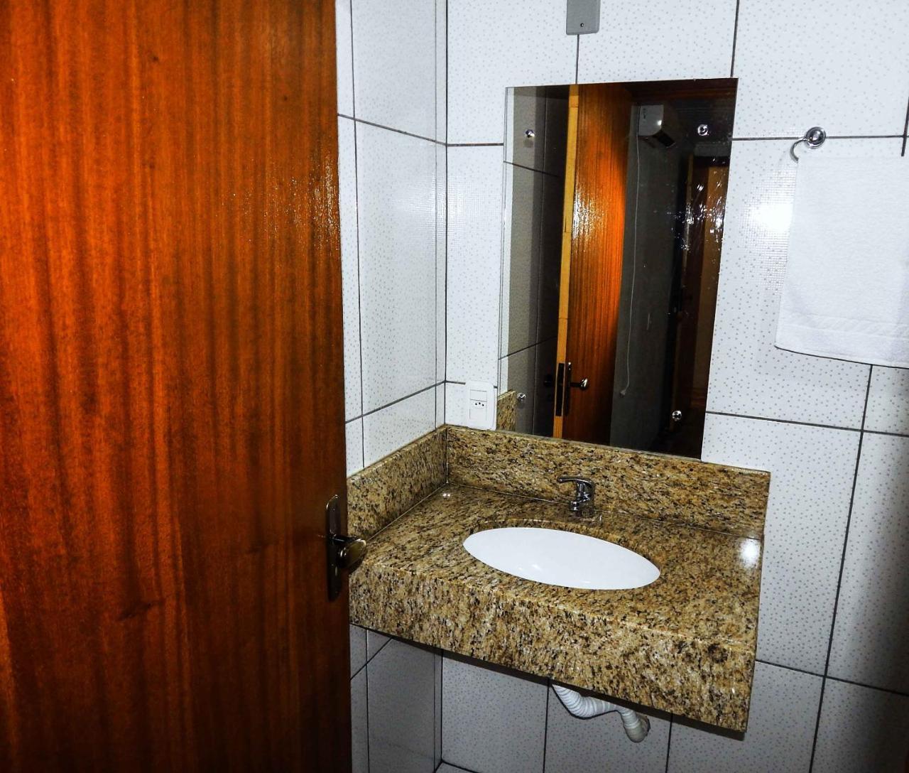 Gramado Suites Residence Possui 5 Quartos E 5 Banheiros エクステリア 写真